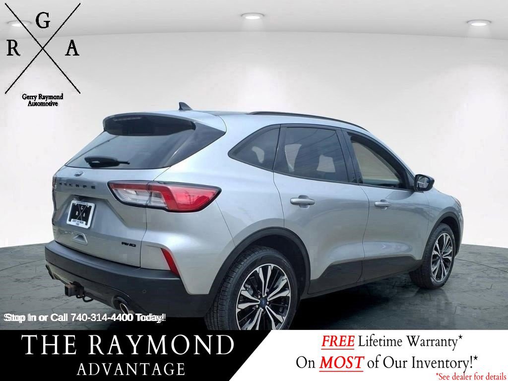 Used 2022 Ford Escape SEL w/ SEL Stealth AWD Package image 5