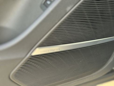 Certified 2025 Audi Q7 2.0T Premium w/ Convenience Plus Package image 14