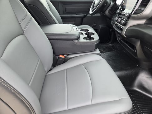 New 2026 RAM 3500 Tradesman w/ Chrome Appearance Group A AWD/4WD image 12
