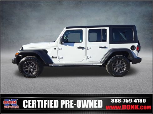 Used 2024 Jeep Wrangler Sport S image 5
