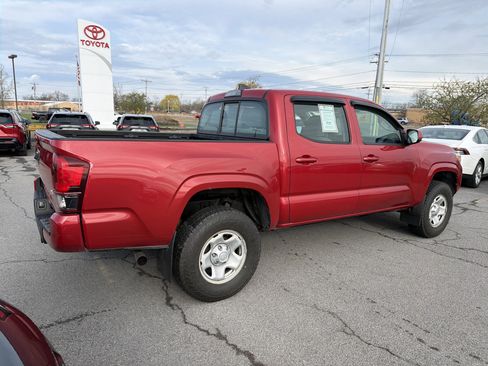 Certified 2018 Toyota Tacoma SR AWD/4WD image 7