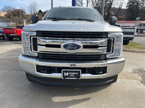 Used 2019 Ford F250 XLT w/ FX4 Off-Road Package image 2