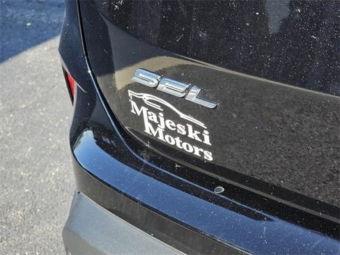 Used 2021 Ford Edge SEL w/ Convenience Package image 12