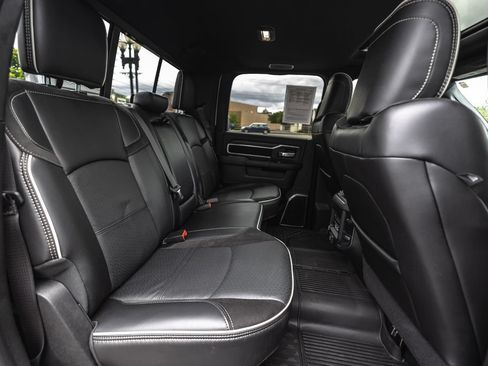 Used 2025 RAM 3500 Laramie AWD/4WD image 36
