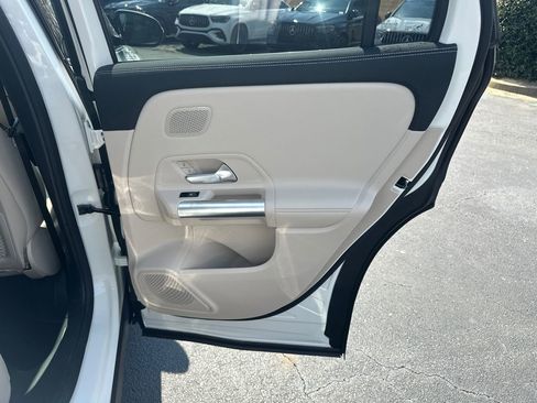 New 2026 Mercedes-Benz GLA 250 4MATIC image 18