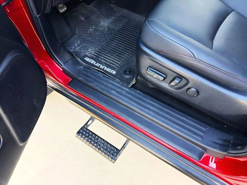 Used 2019 Toyota 4Runner TRD Off-Road Premium image 19