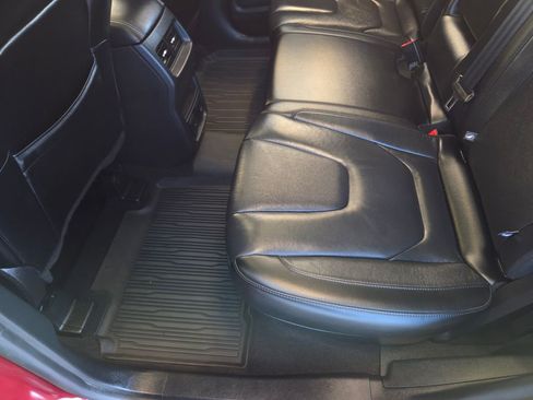 Used 2019 Ford Edge Titanium w/ Cold Weather Package AWD/4WD image 23