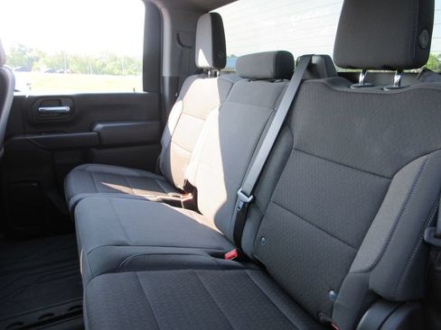 Certified 2025 Chevrolet Silverado 2500 Custom w/ Custom Value Package AWD/4WD image 21