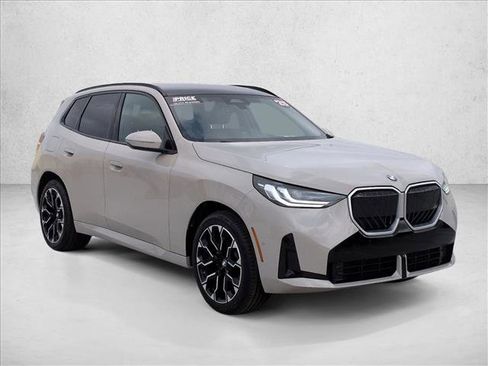 Used 2025 BMW X3 xDrive30 w/ M Sport Package AWD/4WD image 3