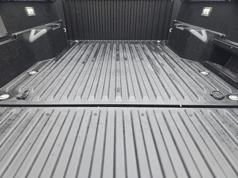 Used 2024 Toyota Tacoma TRD Off-Road image 34