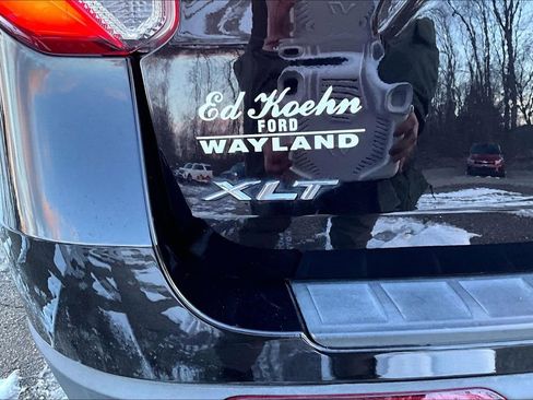 Certified 2023 Ford Explorer XLT w/ Equipment Group 202A image 8