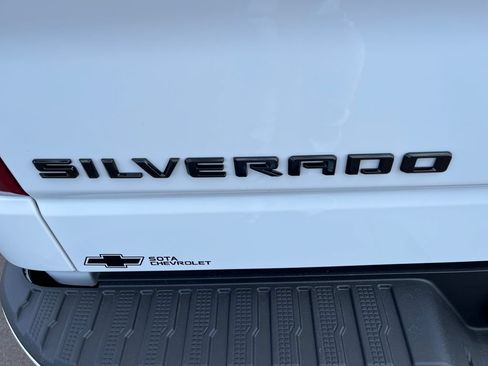 New 2026 Chevrolet Silverado 1500 RST w/ LPO, Dark Essentials Package AWD/4WD image 32