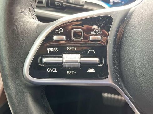 Used 2022 Mercedes-Benz GLS 450 4MATIC image 33