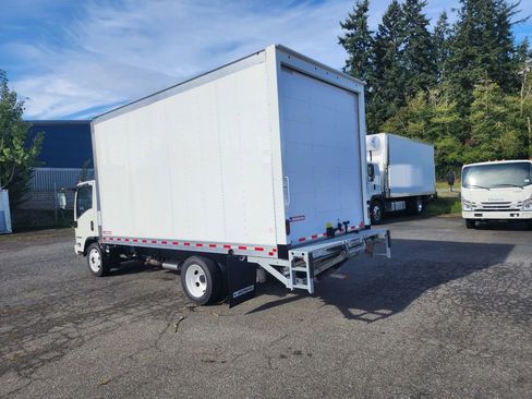 New 2024 Isuzu NPR image 3