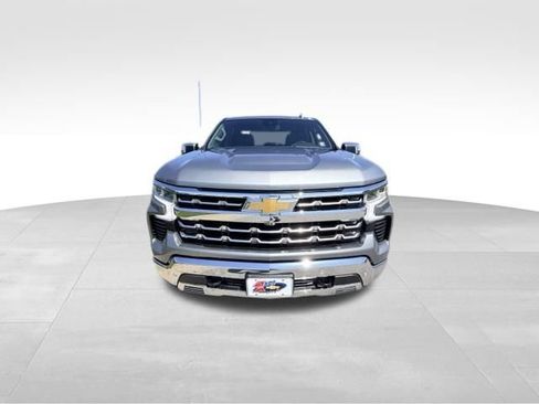 Certified 2023 Chevrolet Silverado 1500 LTZ AWD/4WD image 3