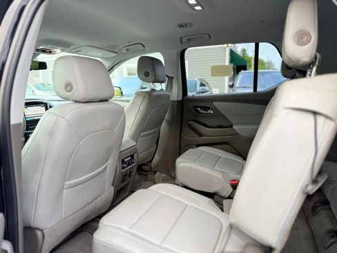 Used 2018 Chevrolet Traverse Premier AWD/4WD image 13