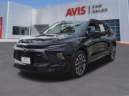 Used 2025 Chevrolet Blazer RS image 1