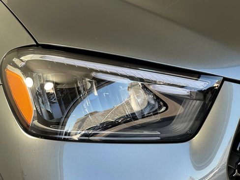 New 2025 Mercedes-Benz GLE 350 4MATIC image 10