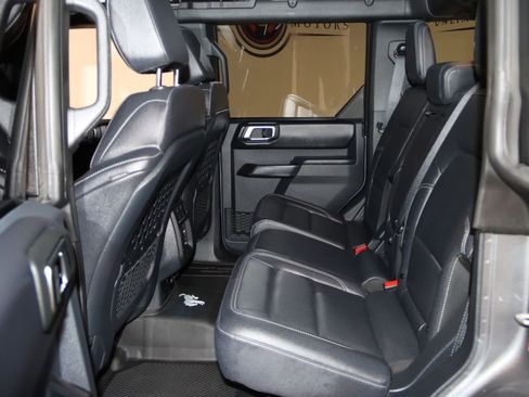 Used 2025 Ford Bronco Badlands AWD/4WD image 51