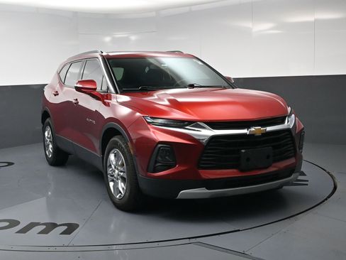 Used 2020 Chevrolet Blazer LT FWD image 3