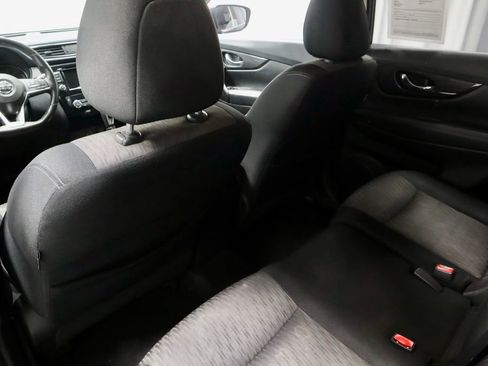 Used 2018 Nissan Rogue SV image 20