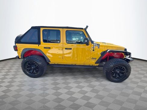 Used 2021 Jeep Wrangler Unlimited Rubicon AWD/4WD image 9