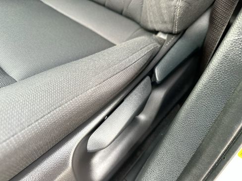 Used 2024 Toyota Corolla LE image 12