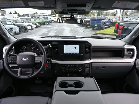 Used 2023 Ford F350 XL w/ XL Chrome Package image 26