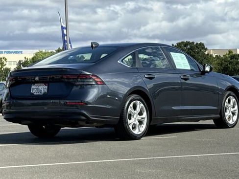Certified 2023 Honda Accord LX image 4