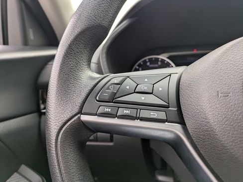 Used 2024 Nissan Sentra SV image 23