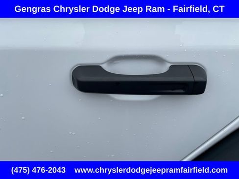 Used 2024 Jeep Wrangler Unlimited AWD/4WD image 38