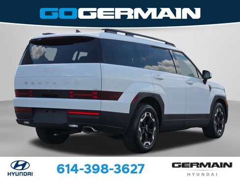 Used 2025 Hyundai Santa Fe SEL AWD/4WD image 8