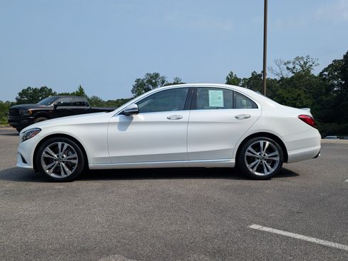 Used 2020 Mercedes-Benz C 300 Sedan image 6
