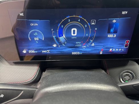 Used 2025 Chevrolet Equinox RS w/ Safety and Technology Package image 13