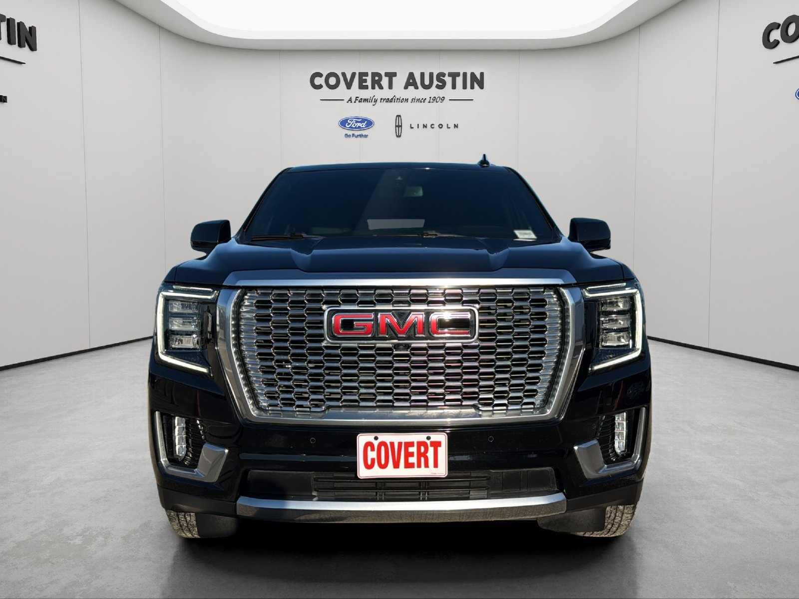 Used 2022 GMC Yukon Denali AWD/4WD image 8