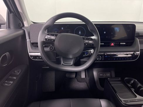 New 2026 Hyundai Ioniq 5 SEL RWD image 15