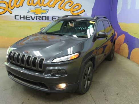 Used 2016 Jeep Cherokee 75th Anniversary AWD/4WD image 4
