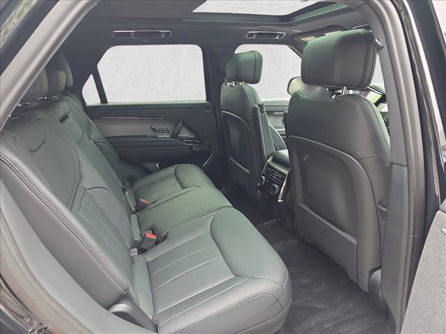 Certified 2024 Land Rover Range Rover Sport Dynamic SE AWD/4WD image 11