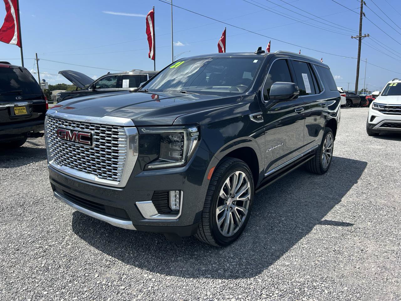 Used 2021 GMC Yukon Denali w/ Denali Premium Package RWD image 19