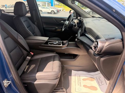 Used 2026 Chevrolet Equinox LT w/ Convenience Package II AWD/4WD image 40