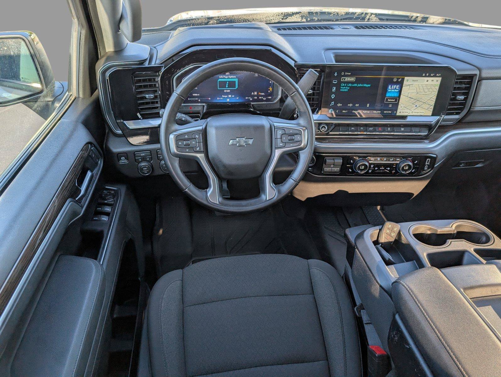Used 2026 Chevrolet Silverado 1500 RST w/ RST Select Package AWD/4WD image 31