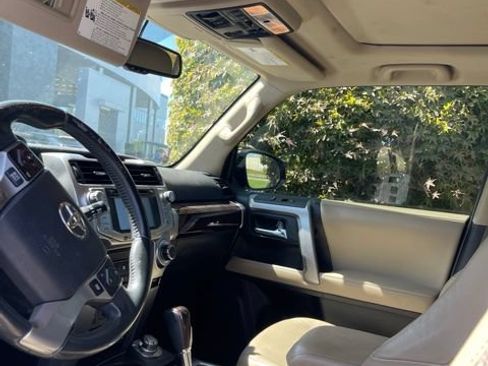 Used 2016 Toyota 4Runner Limited AWD/4WD image 15