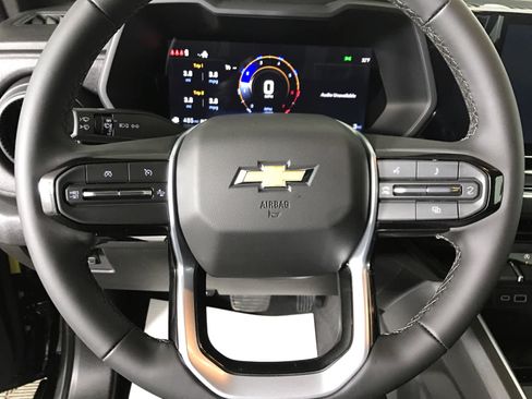 New 2026 Chevrolet Colorado W/T image 24