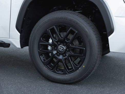 New 2026 Toyota Tundra Limited w/ TRD Performance Package (TMS) AWD/4WD image 4