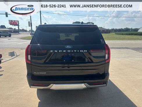 Used 2025 Ford Expedition Platinum AWD/4WD image 6