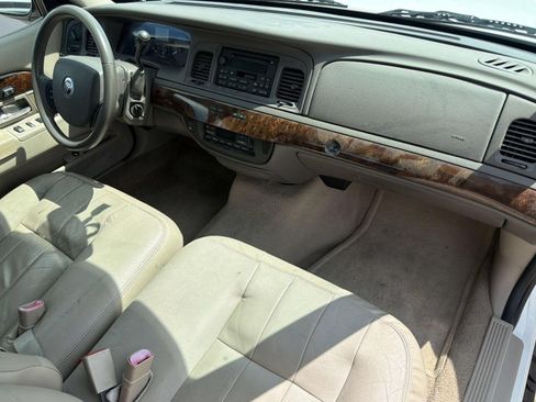 Used 2010 Mercury Grand Marquis LS RWD image 26