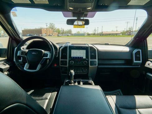 Used 2020 Ford F150 Lariat AWD/4WD image 18