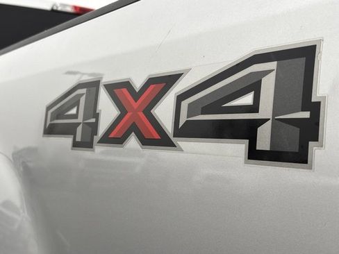 Used 2017 Ford F350 XLT w/ Camper Package image 20