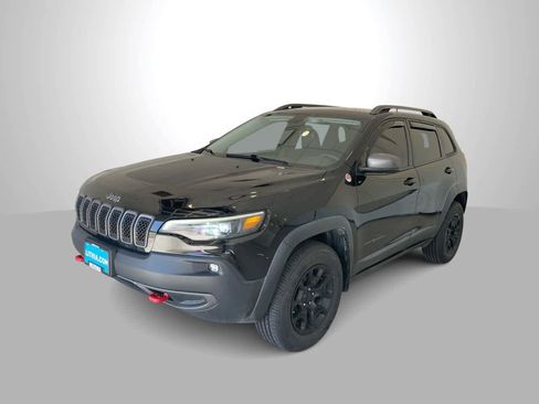 Used 2019 Jeep Cherokee Trailhawk w/ Comfort/Convenience Group AWD/4WD image 1
