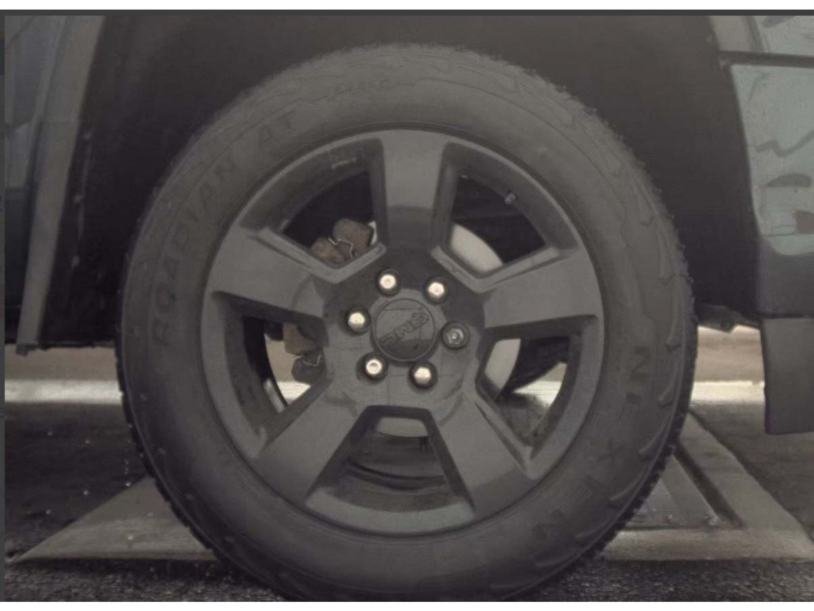 Used 2018 GMC Sierra 1500 4x4 Double Cab w/ Elevation Edition image 4